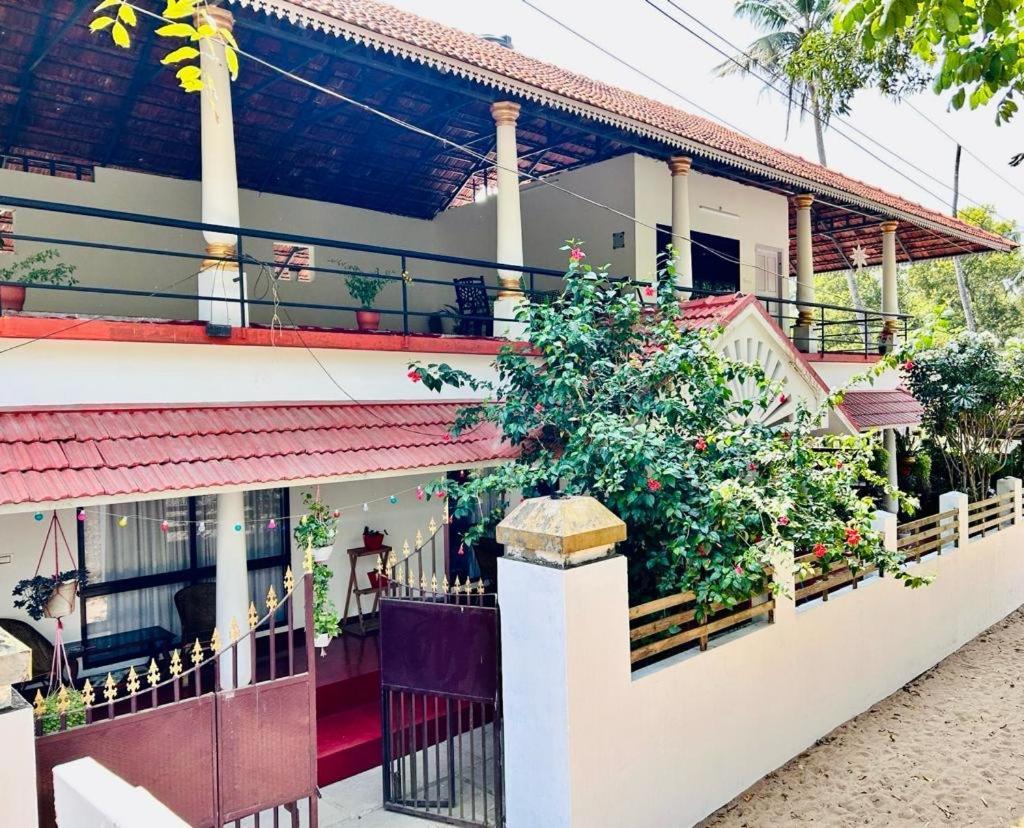 Marari Beach Cleetus Homestay Mararikulam Kültér fotó